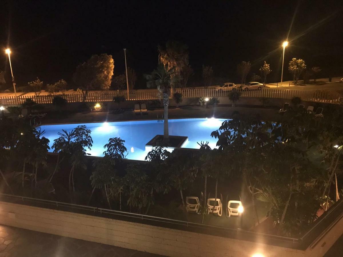 Residencial Los Martines 厄尔梅达诺 外观 照片